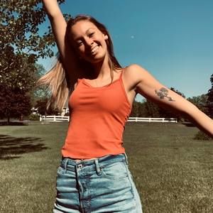 Meet your Posher, Erica